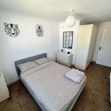 Rustic With Mountain & Castle Views And Pool Villa Castalla